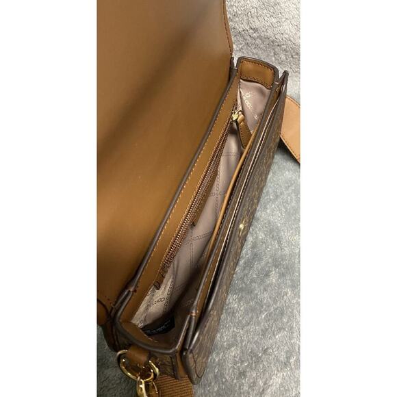 Michael Kors Mila Medium Empire Signature Logo Messenger Bag - Picture 9 of 16